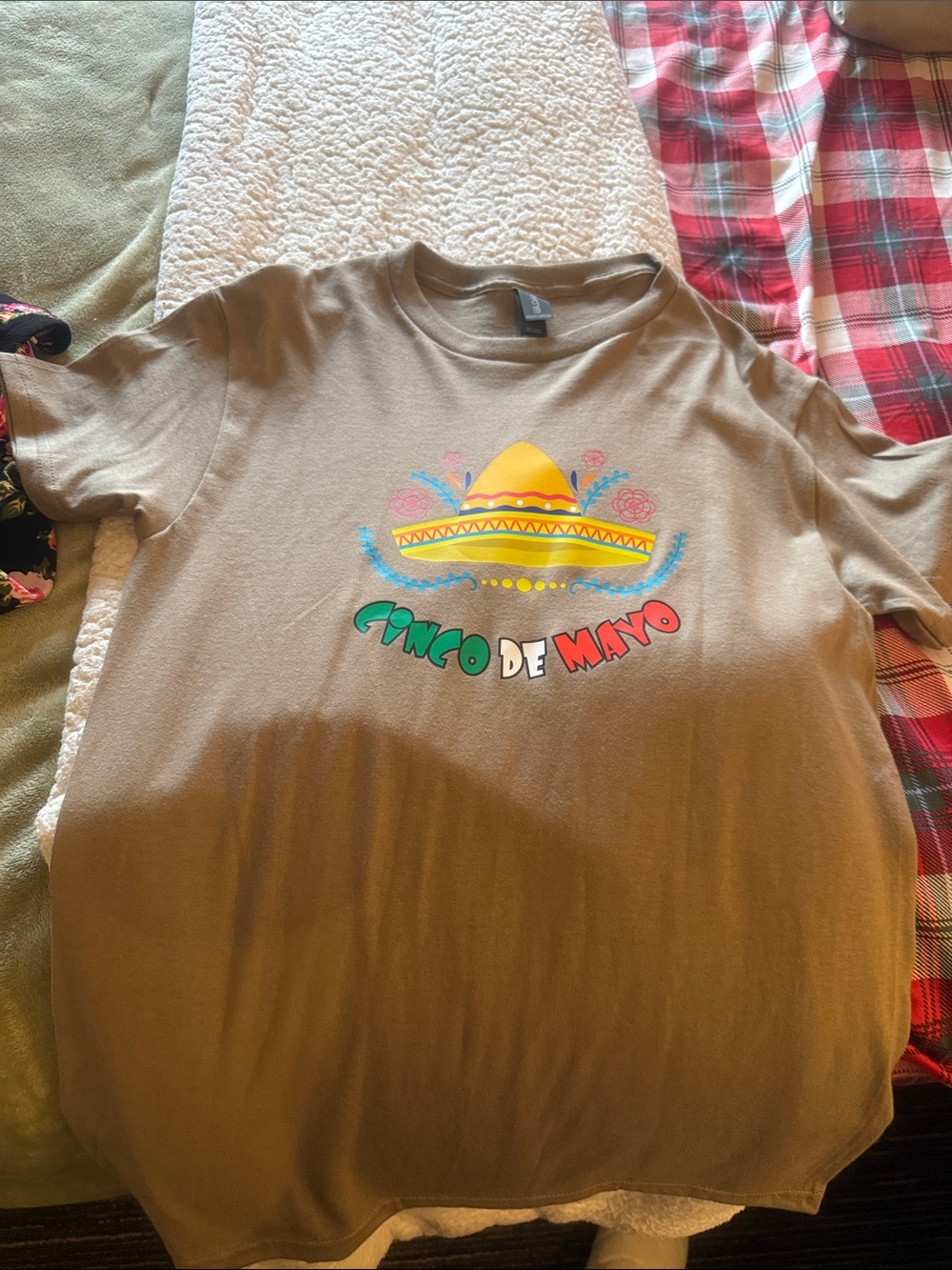 Gildan Brown Cinco De Mayo Graphic Tee